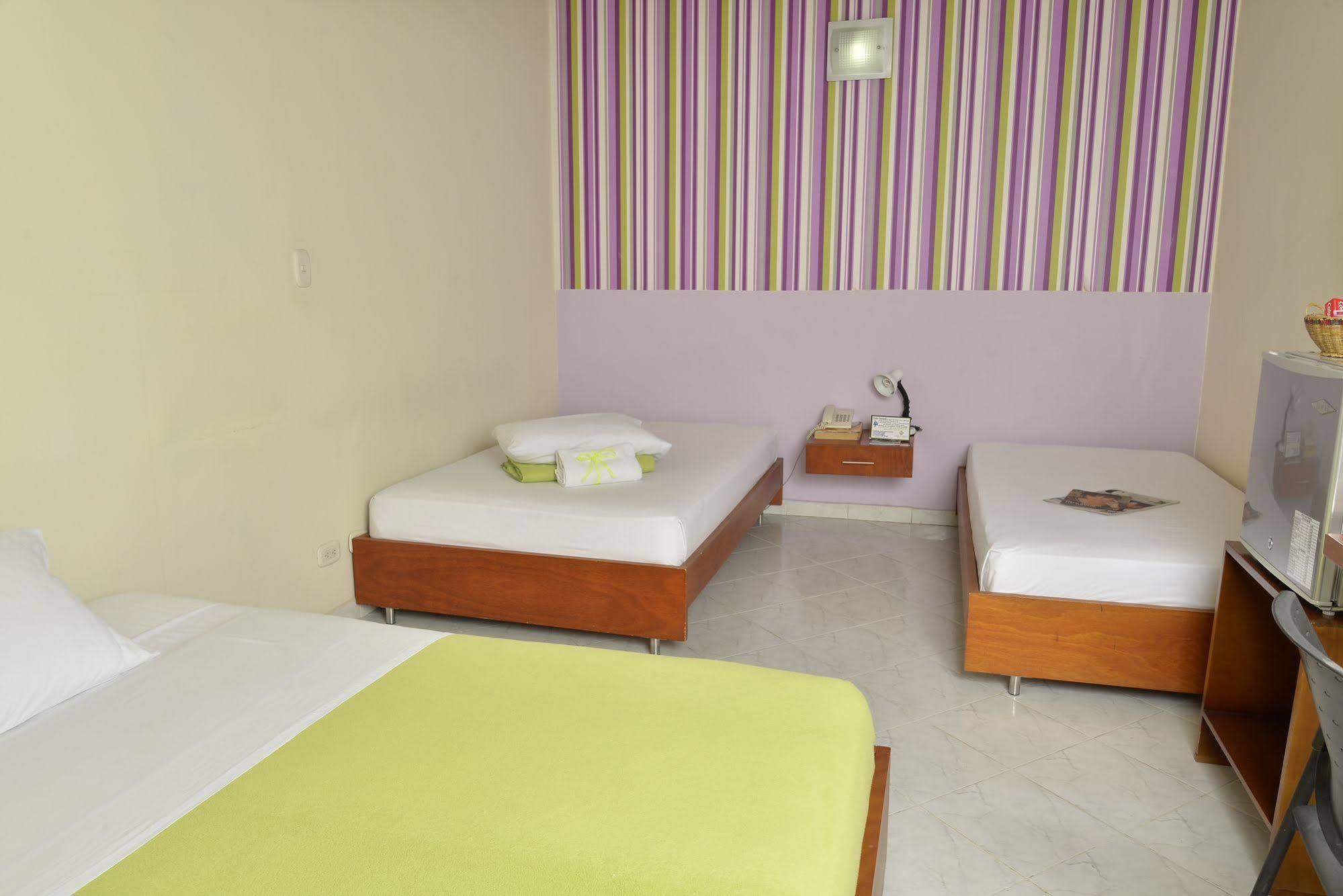 Hôtel Casa Portico à Medellín Extérieur photo