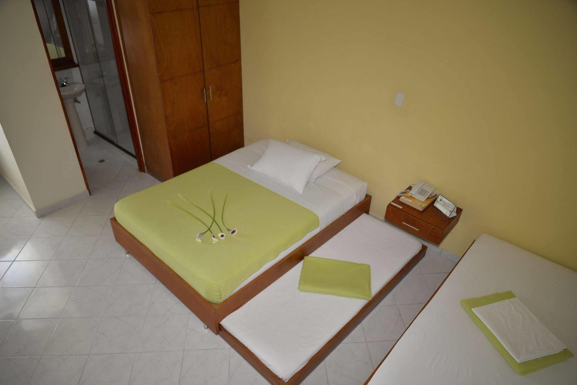 Hôtel Casa Portico à Medellín Extérieur photo